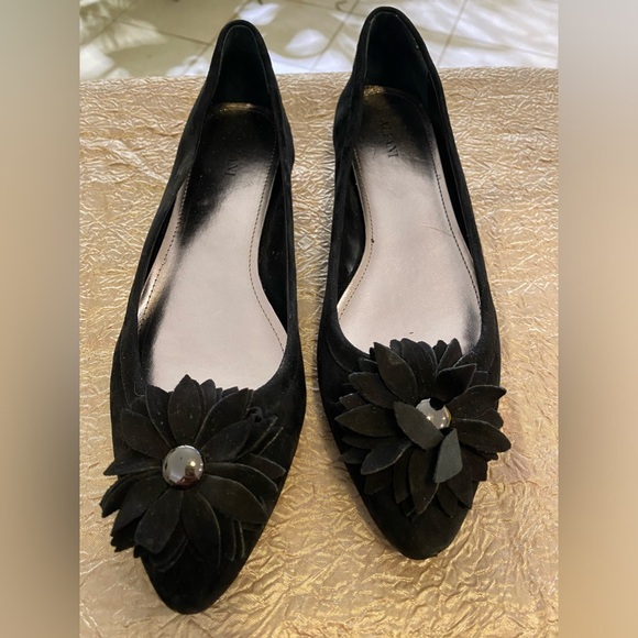 ALFANI SLIP ON FLORAL SUEDE FLAT NWOT - Picture 4 of 5